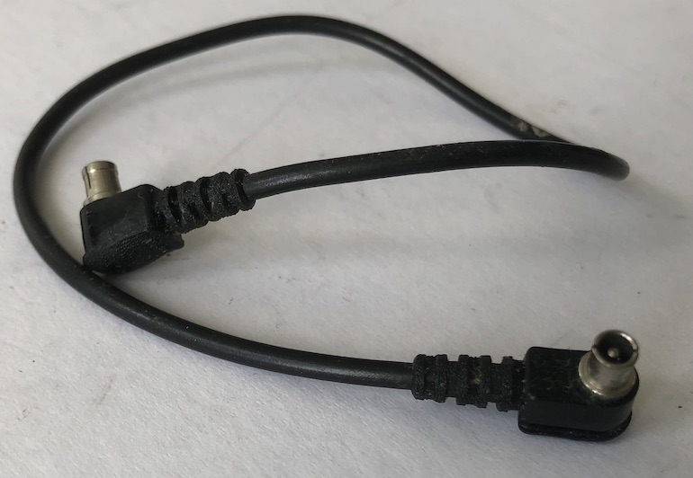 Unbranded 10 inch Straight flash cable (not extension) Flash cable