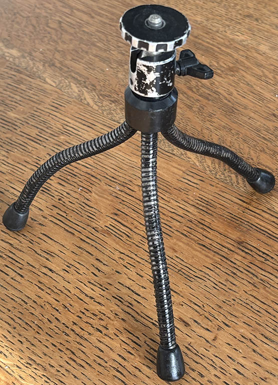 Unbranded Bendy pod with ball head Camera Support