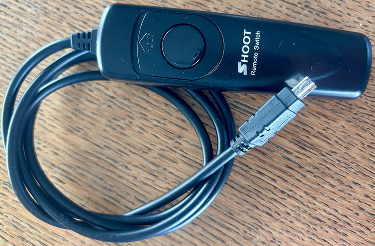 Unbranded MC-DC2 1m remote Nikon D5000 Remote control