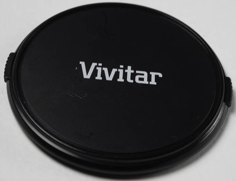 Vivitar 72mm clip on plastic Front Lens Cap
